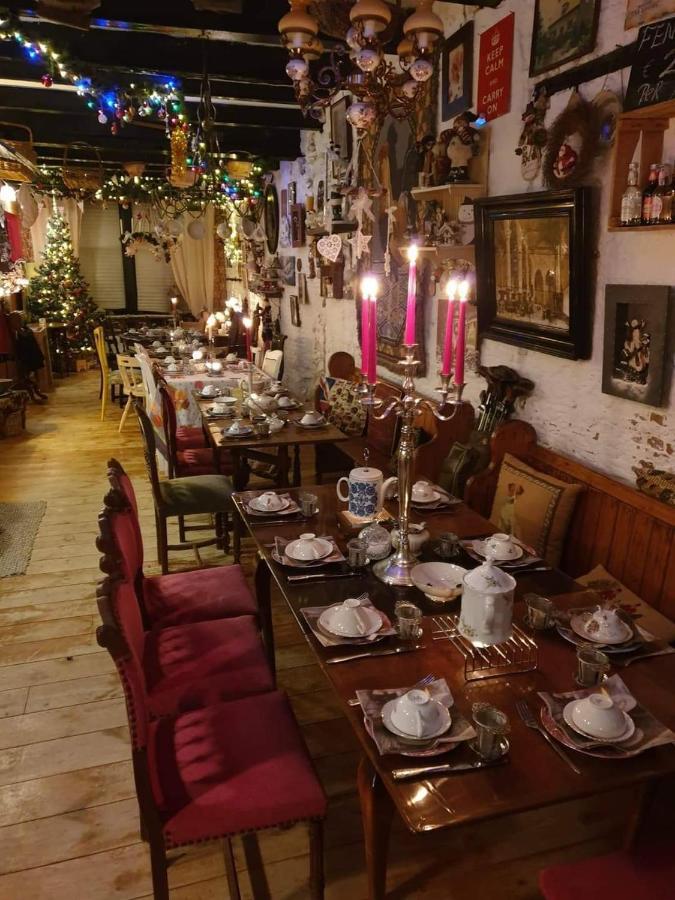 Bed and Breakfast De Snoeperij Dirksland Exterior foto