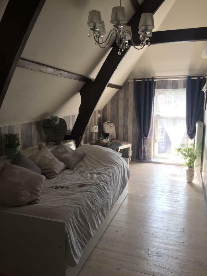 Bed and Breakfast De Snoeperij Dirksland Exterior foto
